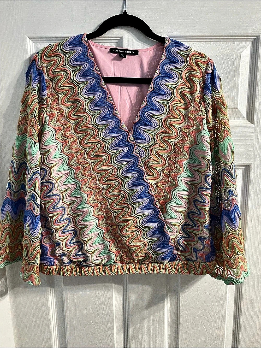 Boston Proper Multicolor Wave-Knit V-Neck Top Large retails $79!